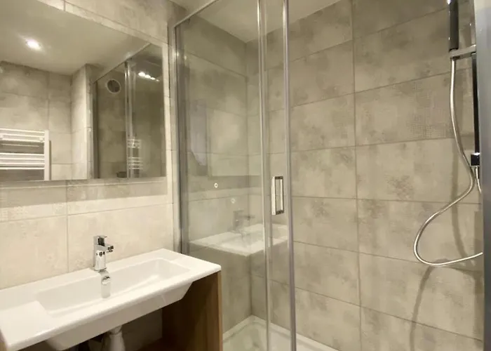 Joker - Location: Entierement Renove Pour 4 Personnes Au Calme Mae-9056 Val Thorens